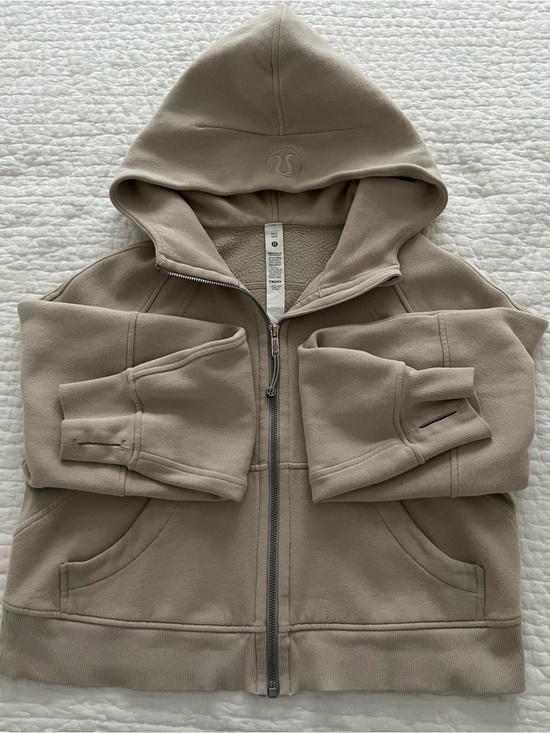 lululemon athletica Tops - Lululemon Cropped Scuba Hoodie